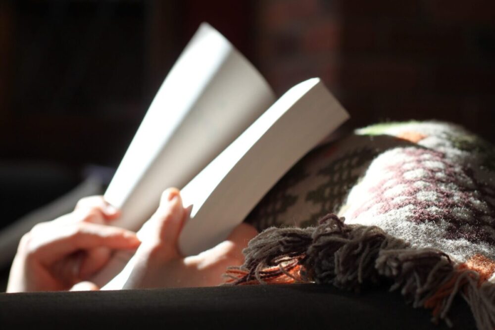 読書の魅力とは、人生が豊かになること【読書を趣味にしたい人必見】